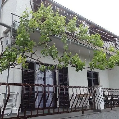 Delfin Apartments Sveti Juraj Exterior foto