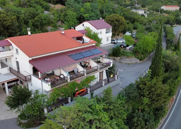 Delfin Apartments
